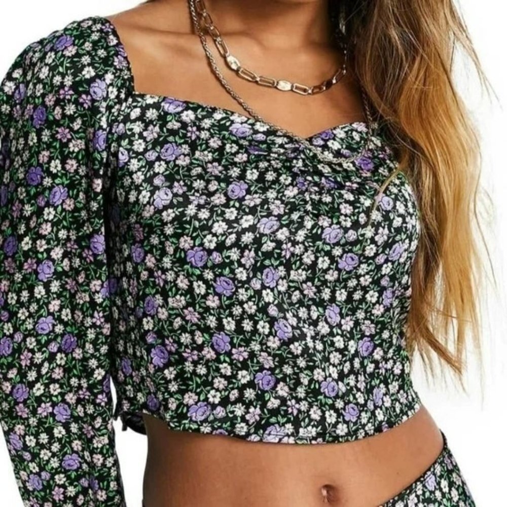 NWT Topshop Petite Floral Long Bell Sleeve Crop Top Size 6P